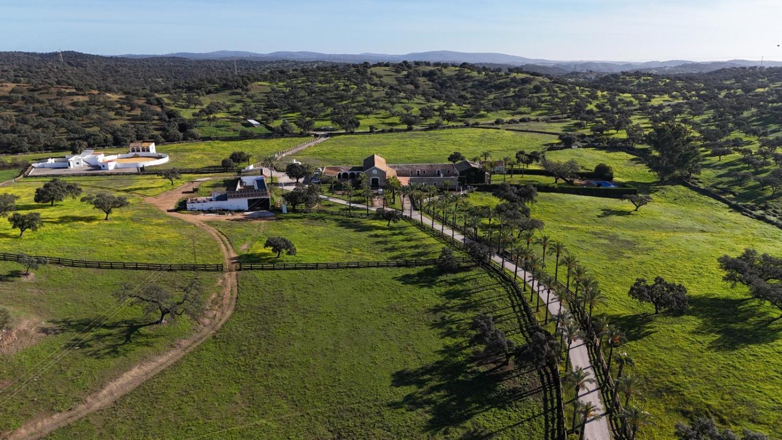 El Garrobo Alojamiento Rural Finca Barral מראה חיצוני תמונה