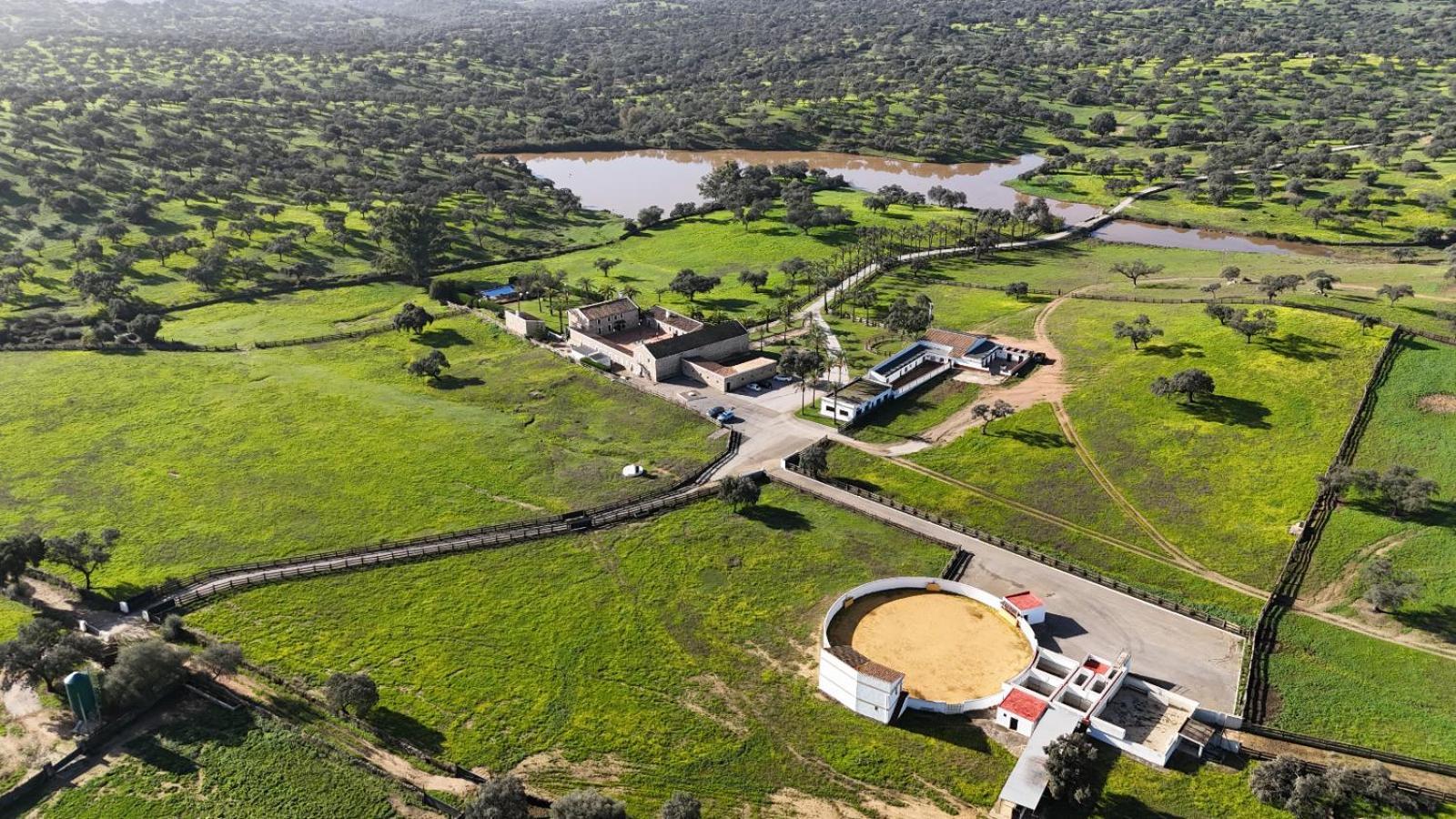 El Garrobo Alojamiento Rural Finca Barral מראה חיצוני תמונה