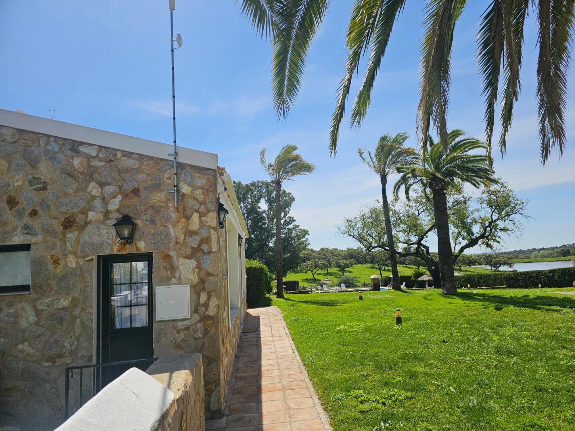 El Garrobo Alojamiento Rural Finca Barral מראה חיצוני תמונה